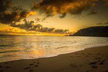 Load image into Gallery viewer, In Search of the Day - Oahu, Hawaii